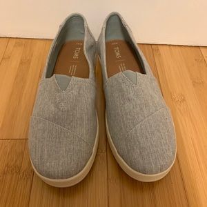 TOMS slip-ons